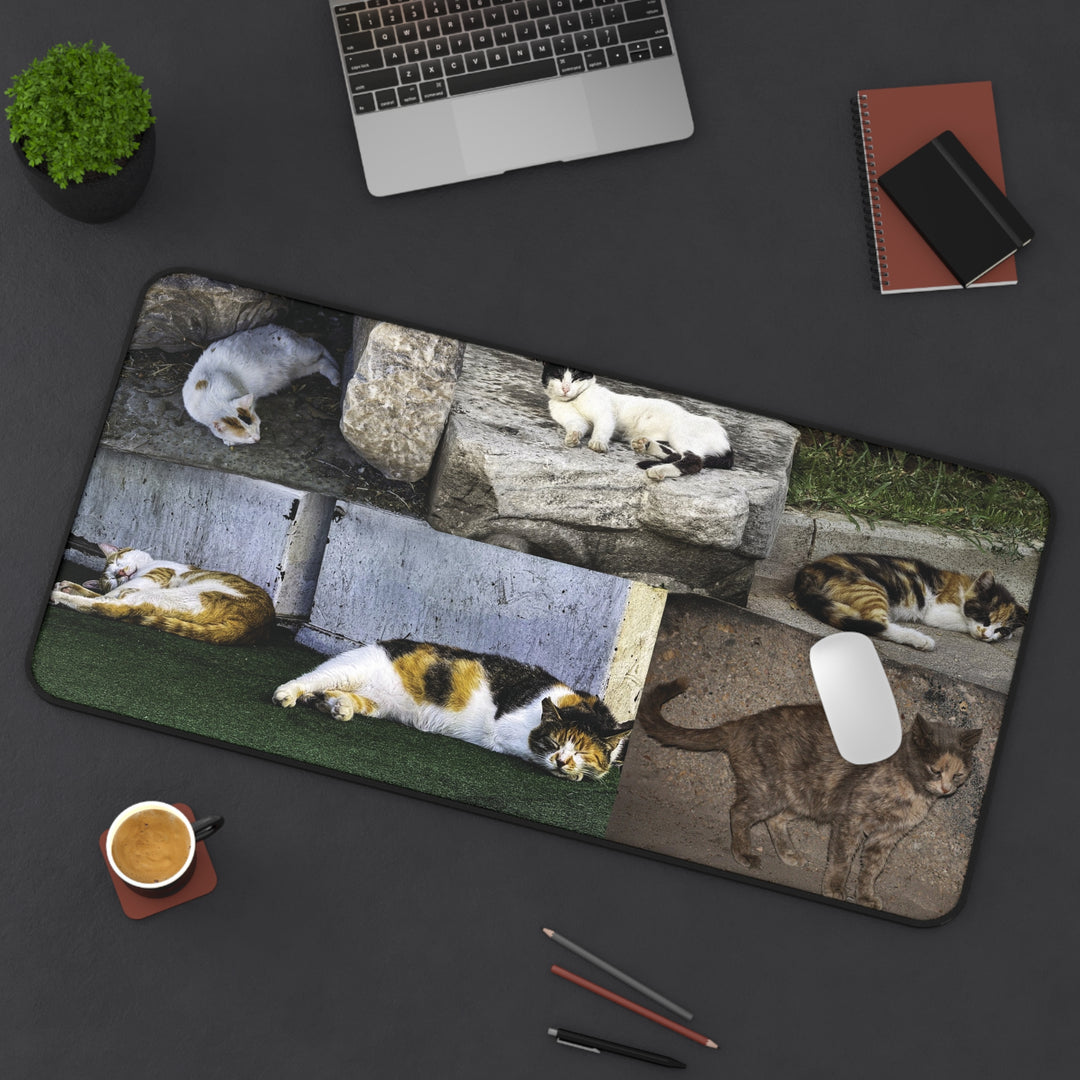 Desk Mat - Istanbul Cats Design