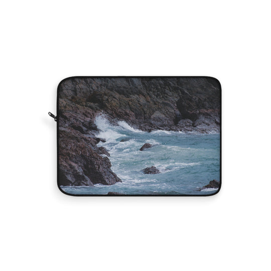 Ocean Waves Laptop Sleeve